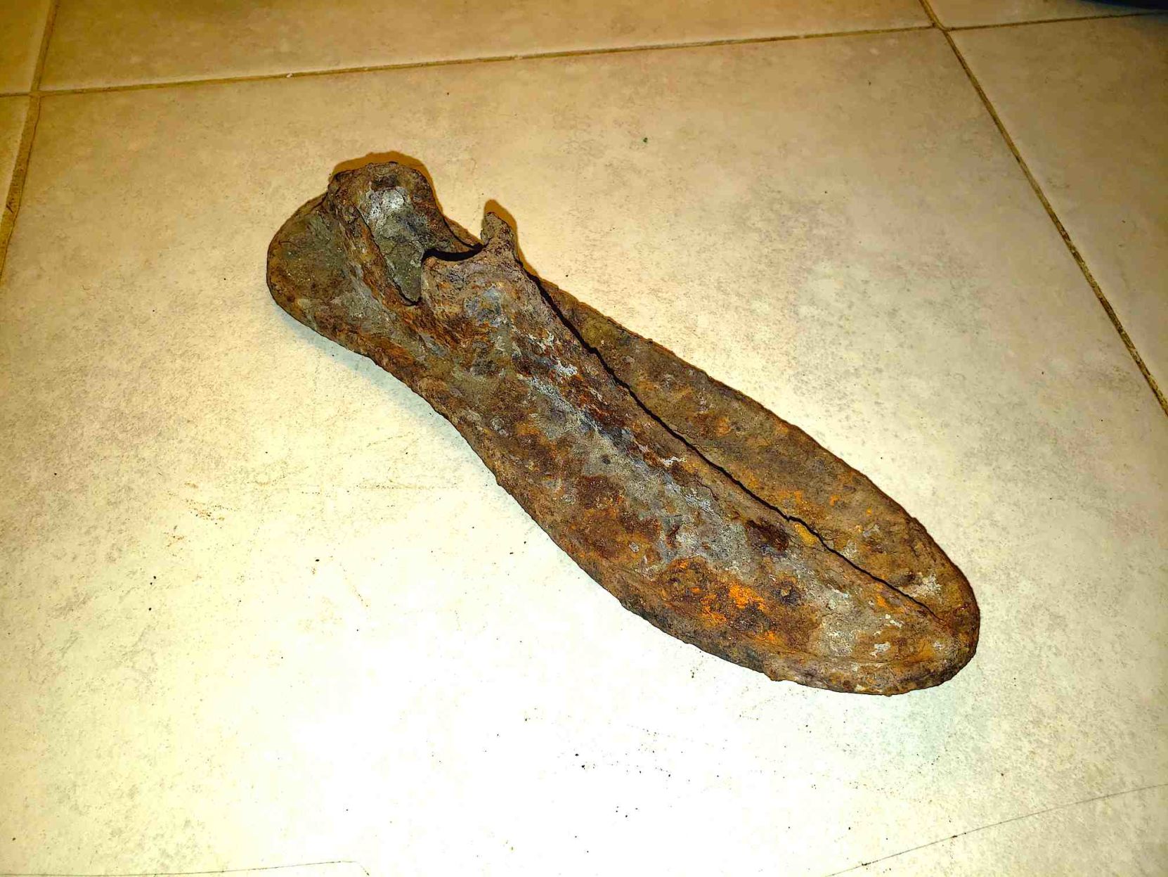 Shoe-shaped artifact from East Hollywood